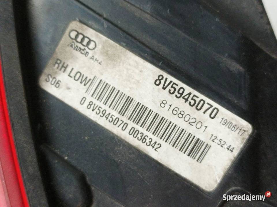LAMPA TYŁ PRAWA SEDAN EU 8V5945070 Audi A3 III
