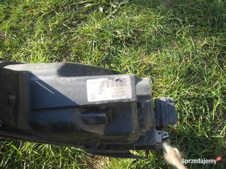 Reflektor przedni lewy lampa lewa Peugeot 206 Kraków