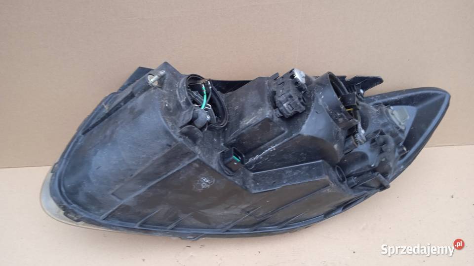 HYUNDAI SANTAFE II LAMPA PRZÓD PRAWA SOCZEWKA Zbierkowo