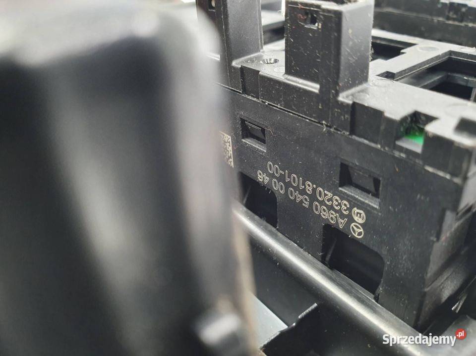 PRZYCISK MERCEDES ACTROS MP4 A9606830091 Pozostałe Lipno sprzedam