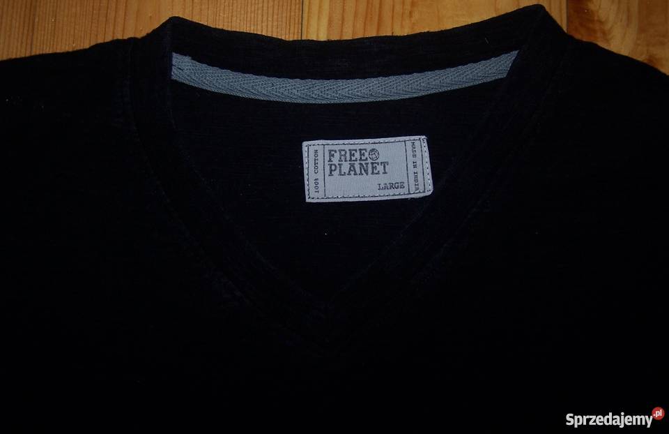 Tshirt Free Planet z kieszonką 100 bawełna z USA czarny