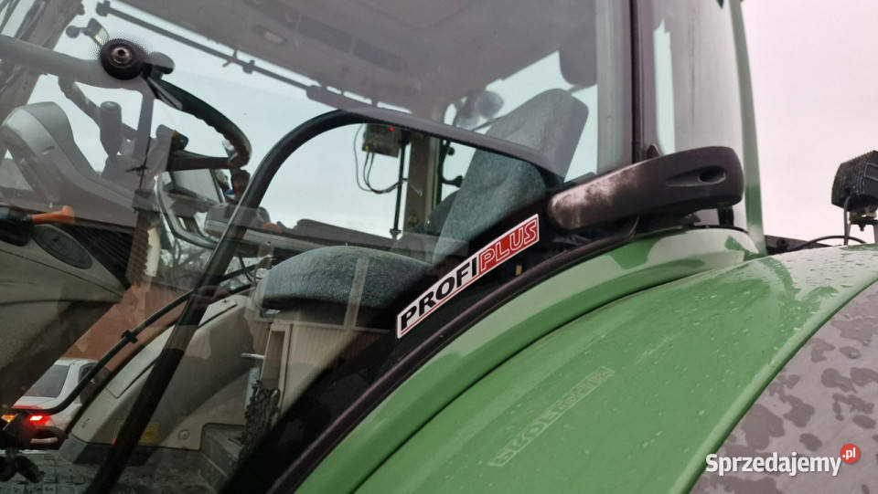 ciągniki Fendt 724 VARIO Profi Plus 724 VARIO Skrzynia biegów Automatyczna Głogówek