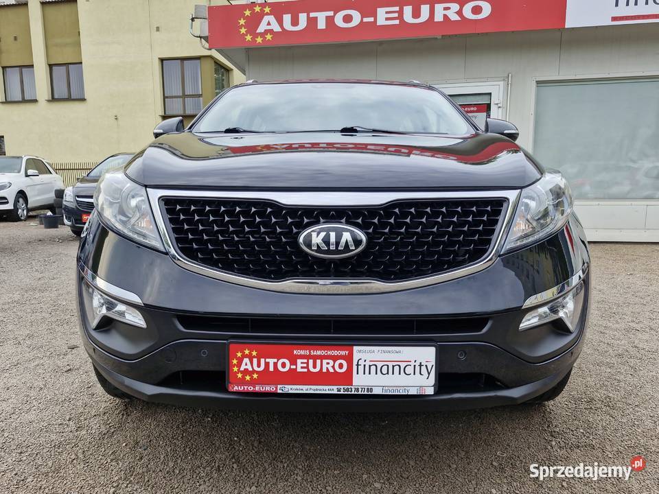 16 benz bogata wersja serw ASO gwarancja lakier odtwarzacz DVD Sportage małopolskie Kraków