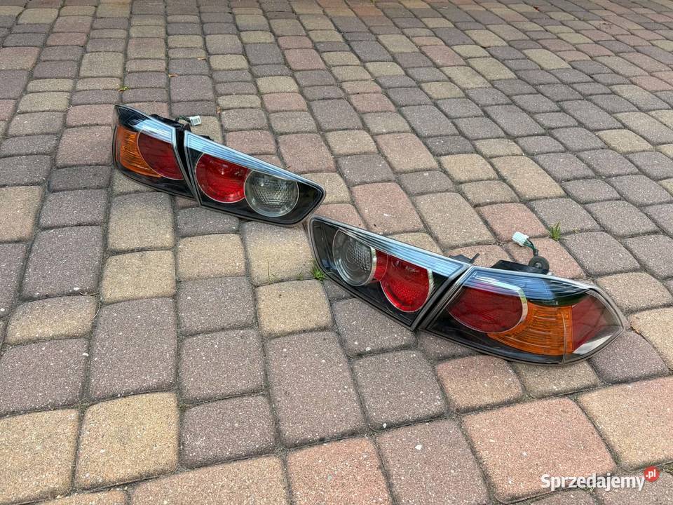 Lampy tył polift symetryczne Mitsubishi Lancer Mińsk Mazowiecki