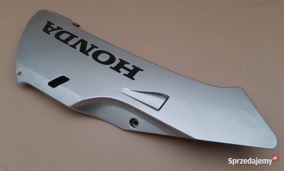 HONDA CBR 600 RR PC37 PŁUG OWIEWKA BOCZEK Bieleń sprzedam