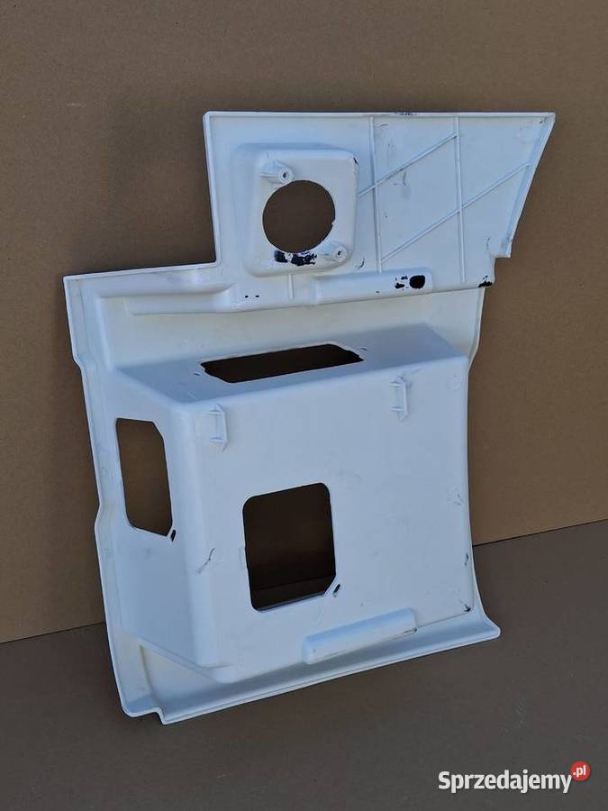 MAN TGX TG3 STOPIEŃ PRAWY DOLNY OBUDOWA STOPNIA ciężarowe Pozostałe lubuskie Bieleń