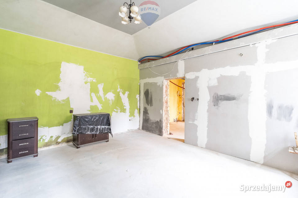 2 pokoje parter centrum Brzezin parking łódzkie Brzeziny