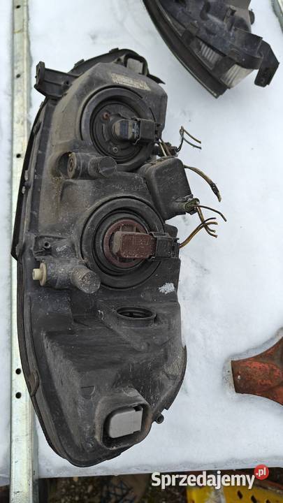 Lampy Opel Zafira sprzedam