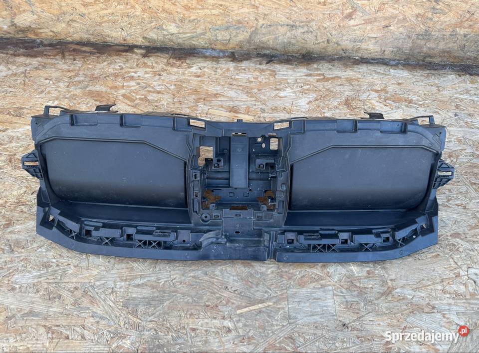 Żaluzja roleta grilla atrapy chłodnicy bmw x2 Rok produkcji 2026 wielkopolskie