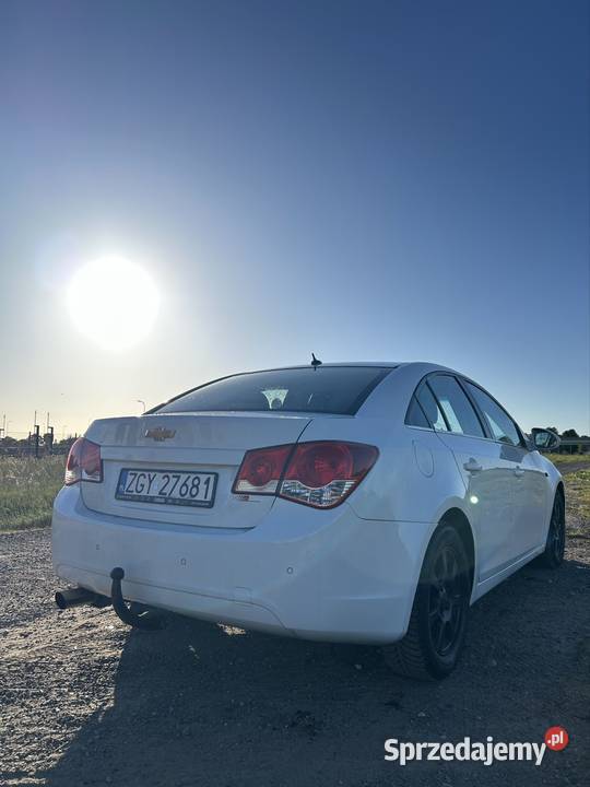 Chevrolet cruze 20D doinwestowany czujnik parkowania Płoty