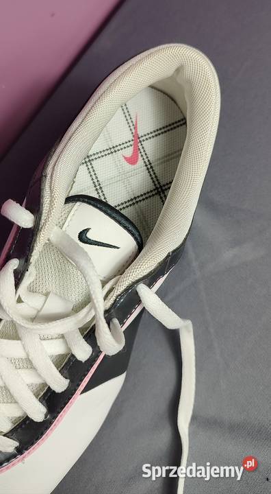 NOWE buty do golfa Nike z kolcami 375 damskie