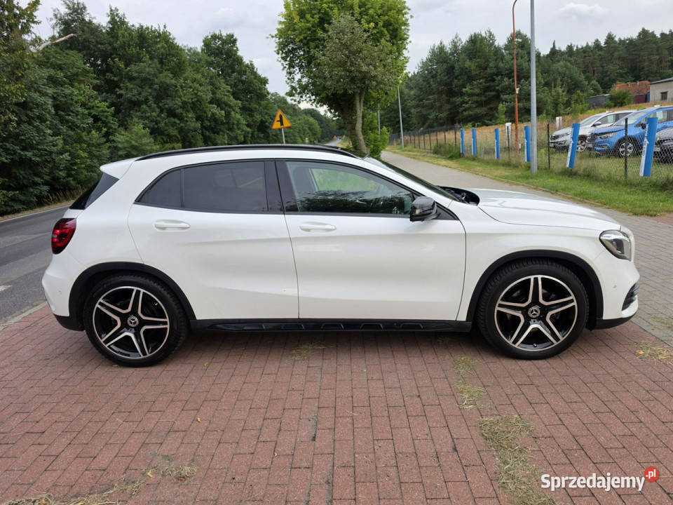 Mercedes GLA 220 Mercedes GLA 220 4 Matic pakiet Mercedes-Benz Cielcza