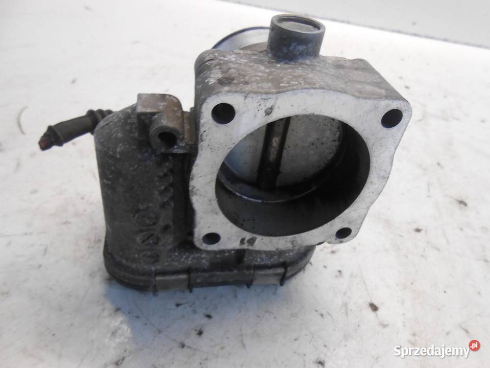 PRZEPUSTNICA AUDI A4 B6 18 T 06B133062M