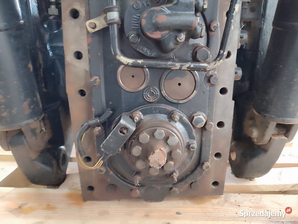 Most napędowy 331007330409 Deutz Fahr Agrotron Wilkowo