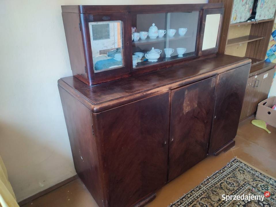 Kredens lata 3050 mazowieckie