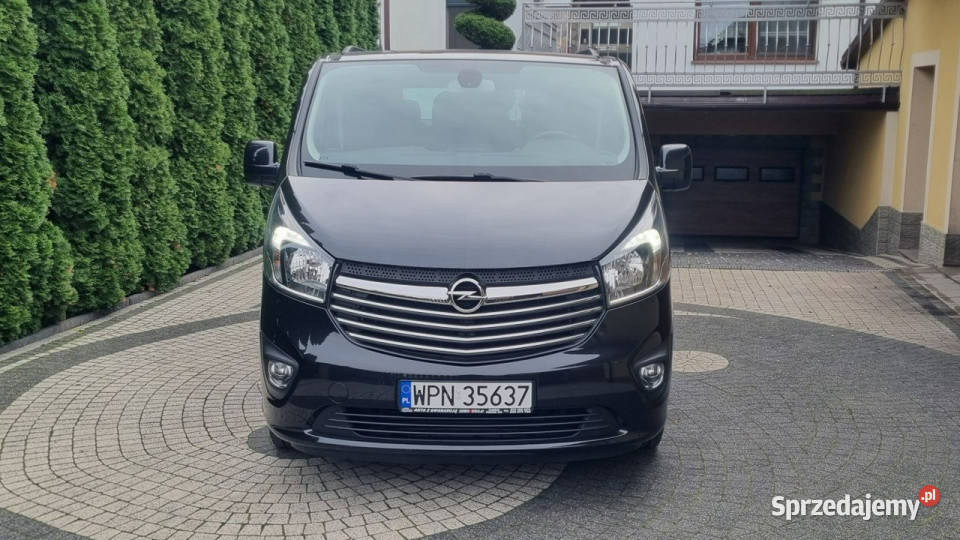 Opel Vivaro Navi Potwierdzony Przebieg 125 Opel Płońsk sprzedam