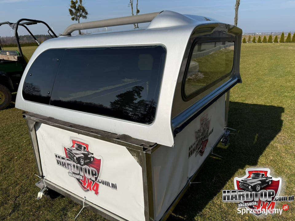 Zabudowa Paki Nissan Navara D40 SNUGTOP Hardtop Pozostałe Pasłęk
