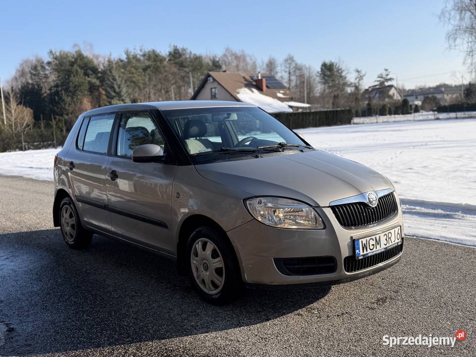 Skoda Fabia 14 MPi 2009r 142000 mazowieckie Grodzisk Mazowiecki