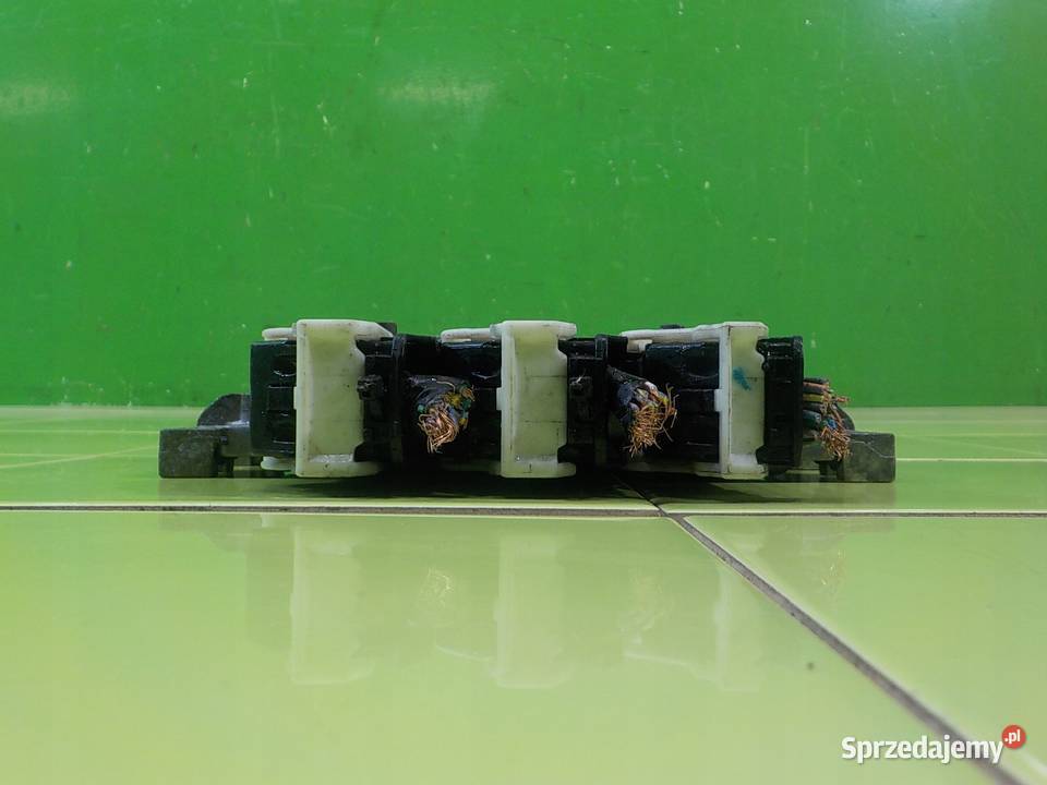 MONDEO MK4 X 20 TDCI 10r HB 5D sterownik Czujniki i sterowniki Suków