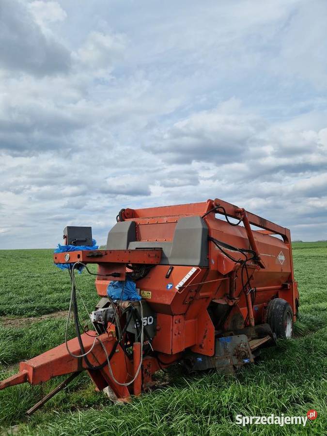 Paszowóz Kuhn Euromix 850 Golub-Dobrzyń