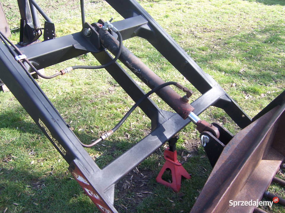 Ładowacz TUR do URSUSA C360dwu sekcyjny z Hydramet Derewiczna