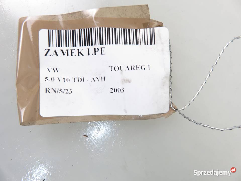 ZAMEK LEWY PRZEDNI VW TOUAREG I