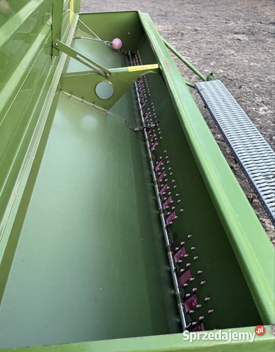 Siewnik zbozowy TALERZOWY AMAZONE D830 SUPER 3m