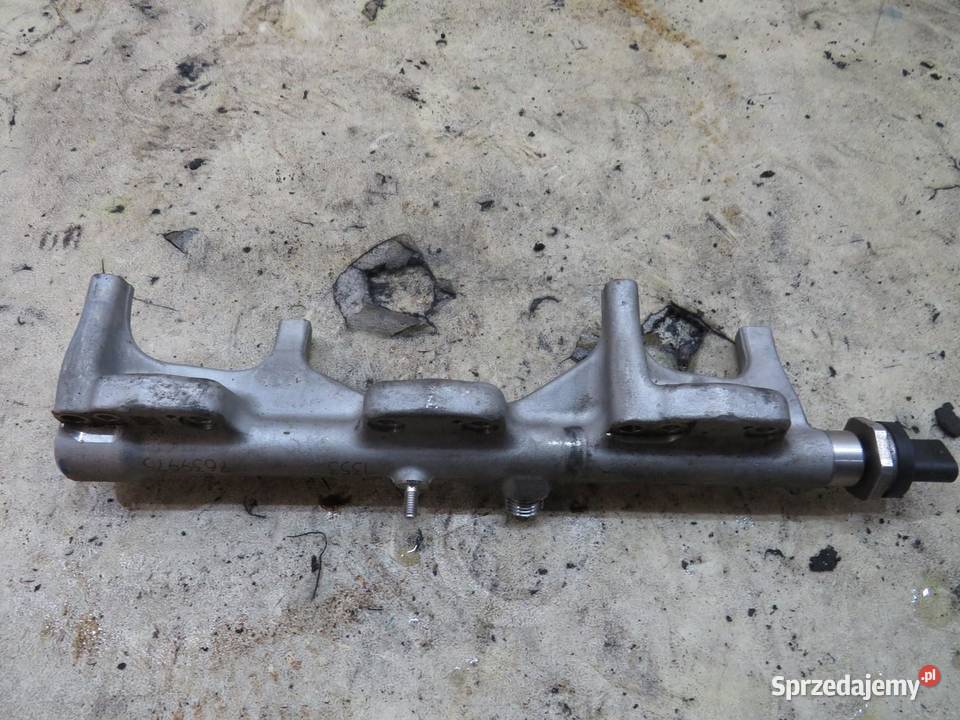 LISTWA WTRYSKOWA MINI F55 F56 15 B 14018510 osobowe
