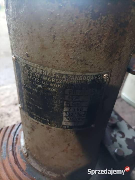 Lewarek hydrauliczny 30t Pozostałe Kłodawa