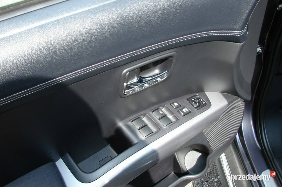 Mitsubishi Outlander 20 E 150 Bogata Wersja II lakier metallic Piła
