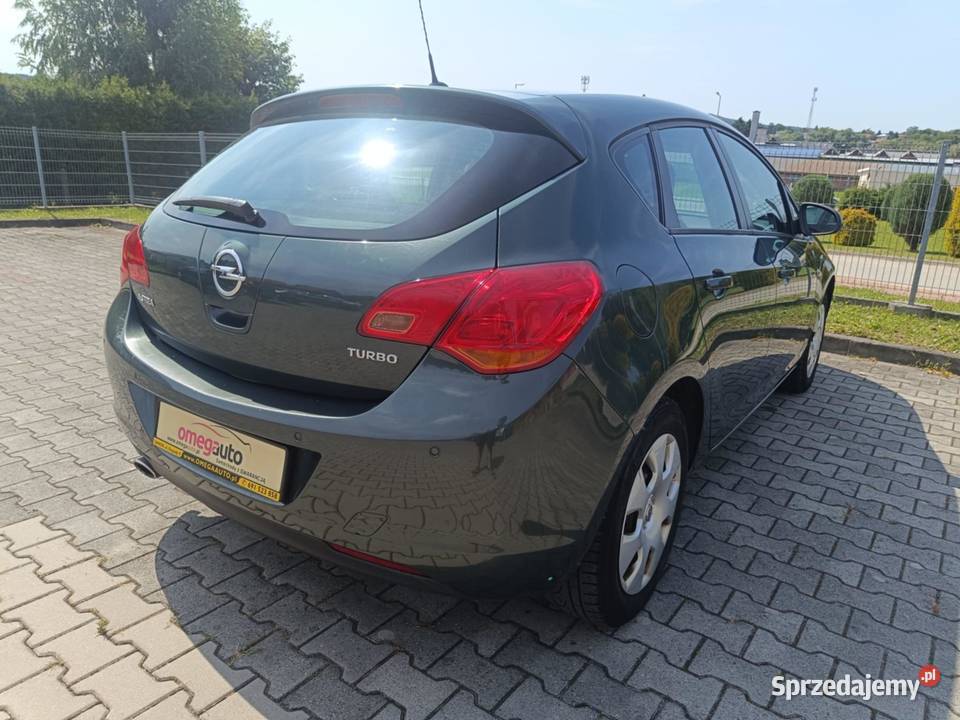 Opel Astra J Hatchback 14 Turbo ECOTEC 140 2010 ASR (kontrola trakcji) Sanok