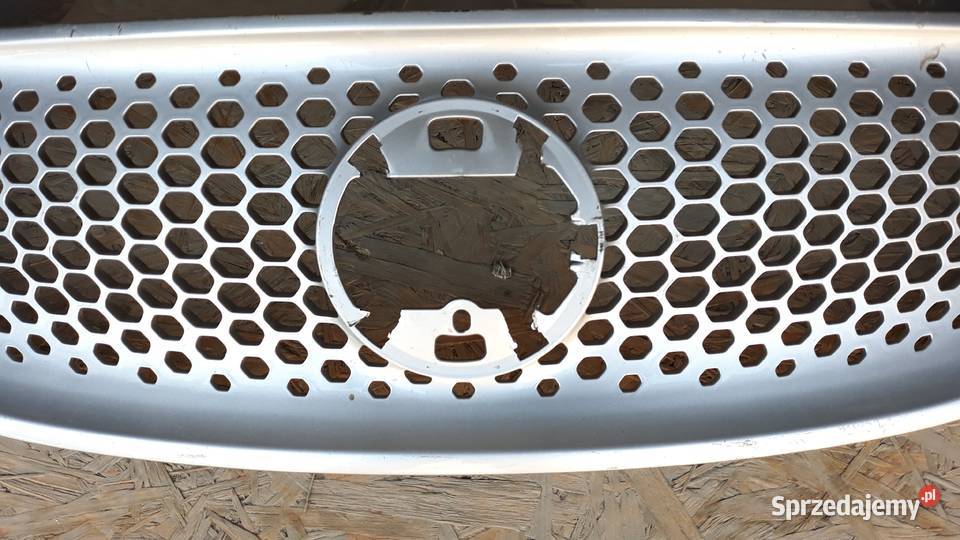 SMART FORFOUR 1417 GRILL ATRAPA ZDERZAKA PRZÓD wielkopolskie Zatom Stary