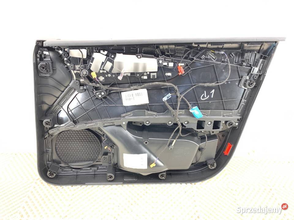 BOCZEK DRZWI LEWY PRZÓD AUDI A4 B9 SedanLimuzyna Tapicerki samochodowe podkarpackie sprzedam