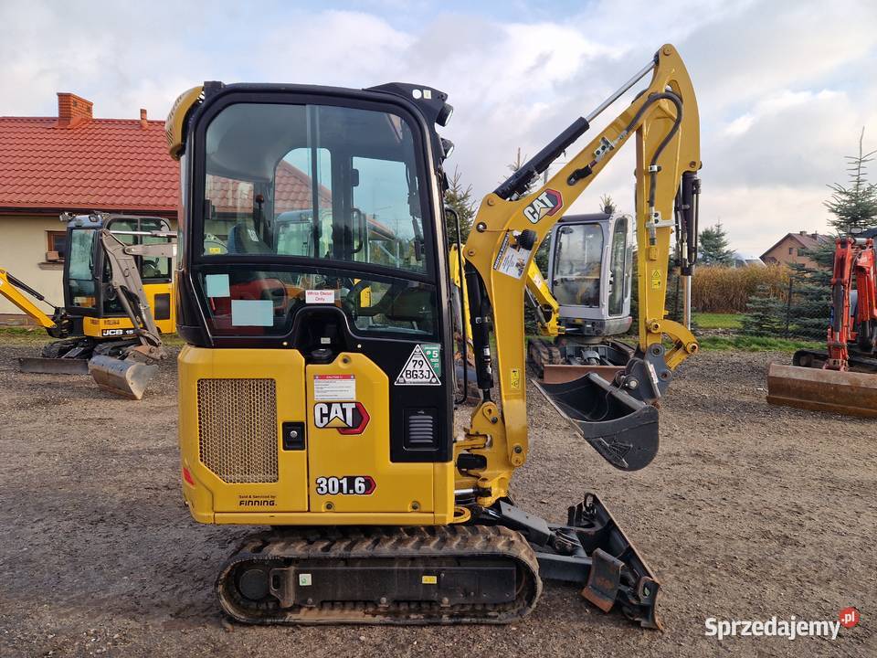 Minikoparka CAT 3016 przebieg 600mtg 2022r lubelskie Ryżki