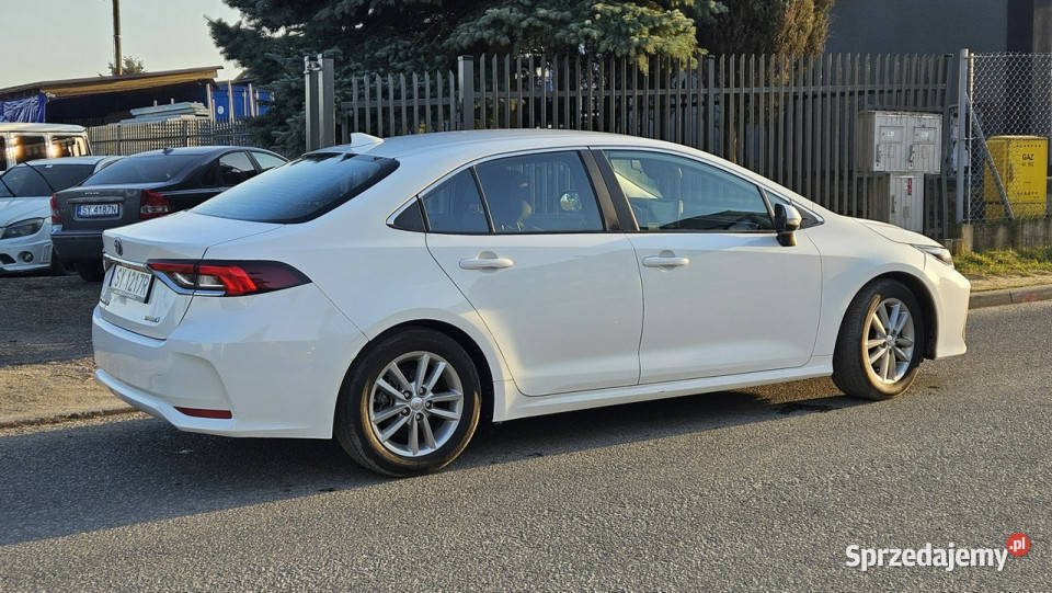 Toyota Corolla Toyota Corolla hybryda na raty Kraków