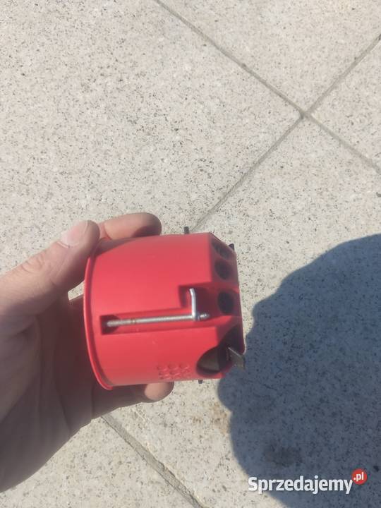 Puszki elektryczne Końskie
