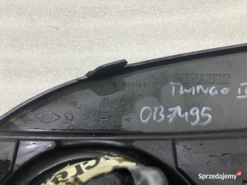 KRATKA ZDERZAKA PRAWA RENAULT TWINGO II osobowe sprzedam