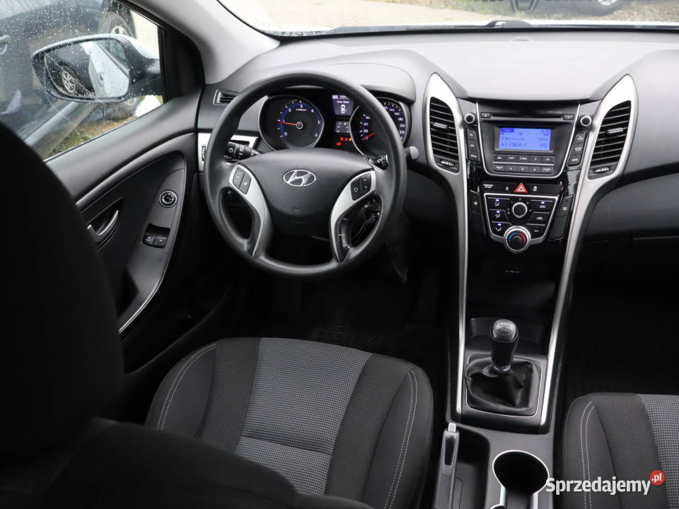 Hyundai i30 14 CRDi ASR (kontrola trakcji) i30 Katowice sprzedam
