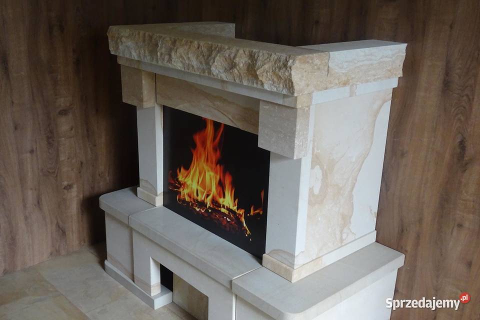obudowa kominka z kamienia Wielgomłyny sprzedam