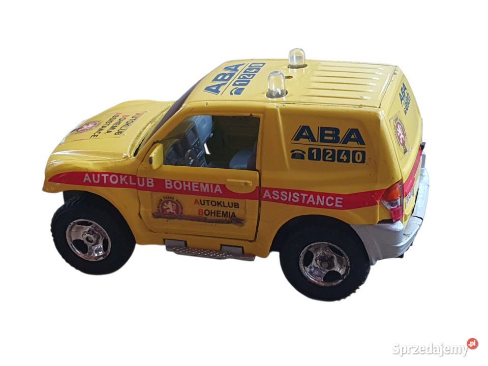Stara zabawka model samochodu Mitsubishi Pajero śląskie Cieszyn