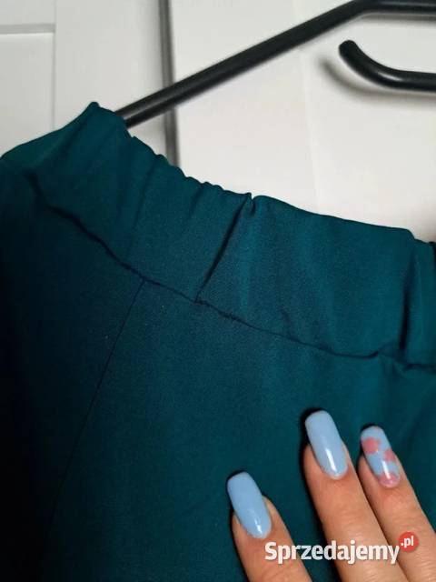 Stylowa bluzka hiszpanka w kolorze głębokiego Trąbki Wielkie sprzedam