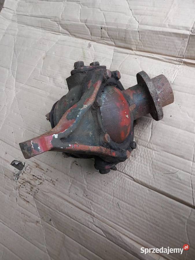 Gaz 67b zwrotnica przedniego mostu Motoryzacja Brzesko