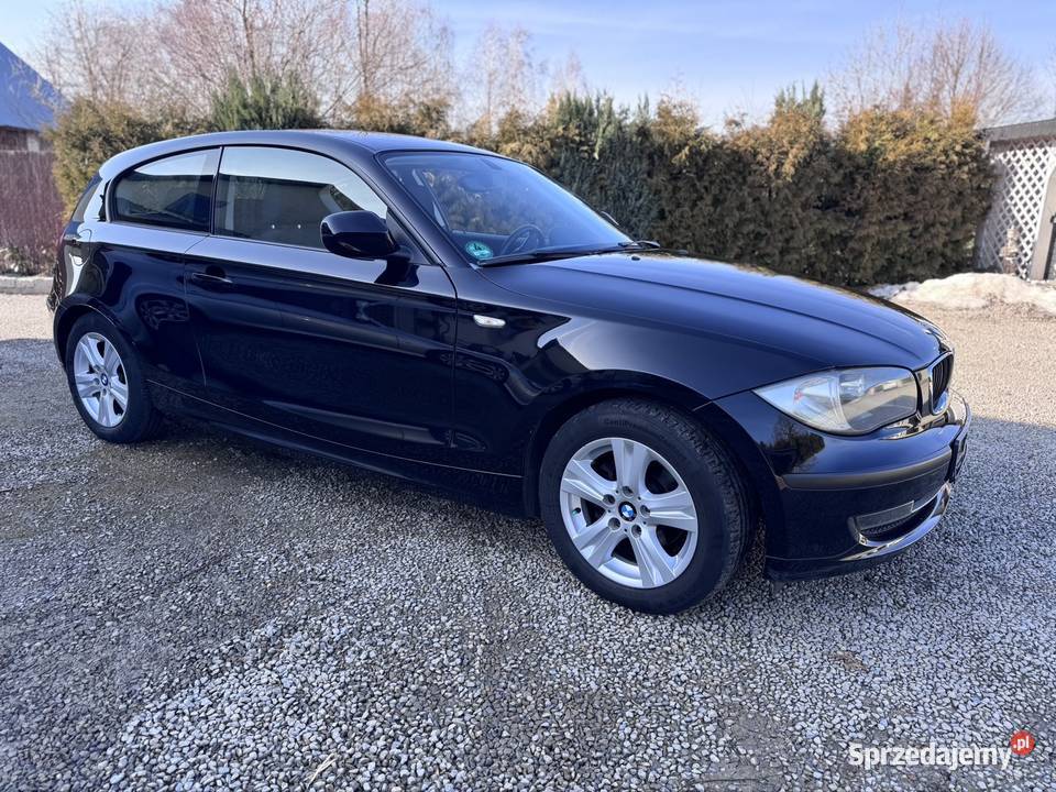 BMW e87 116i benzyna 2010 lift z Niemiec klima ABS Krzeszów