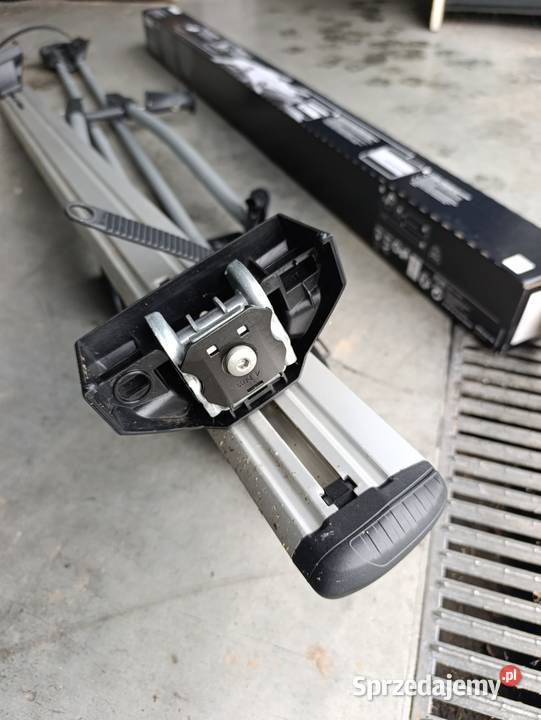 Bagażnik rowery Thule BMW 5 g30 Czarny Las