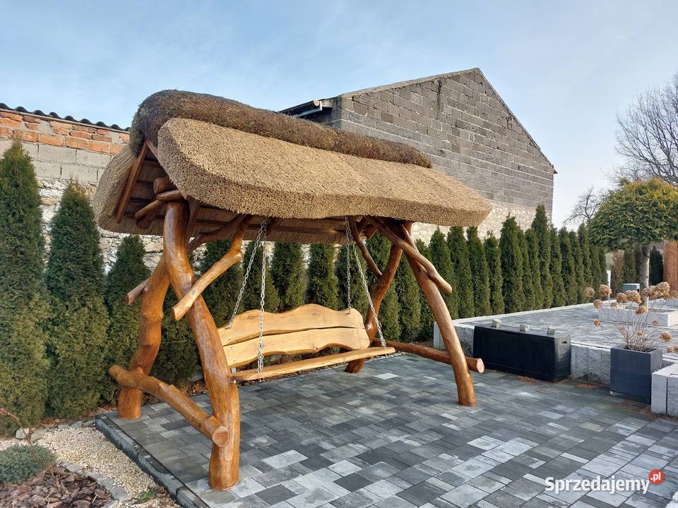 Altana pokryta trzciną pełna zabudowa Podlesie