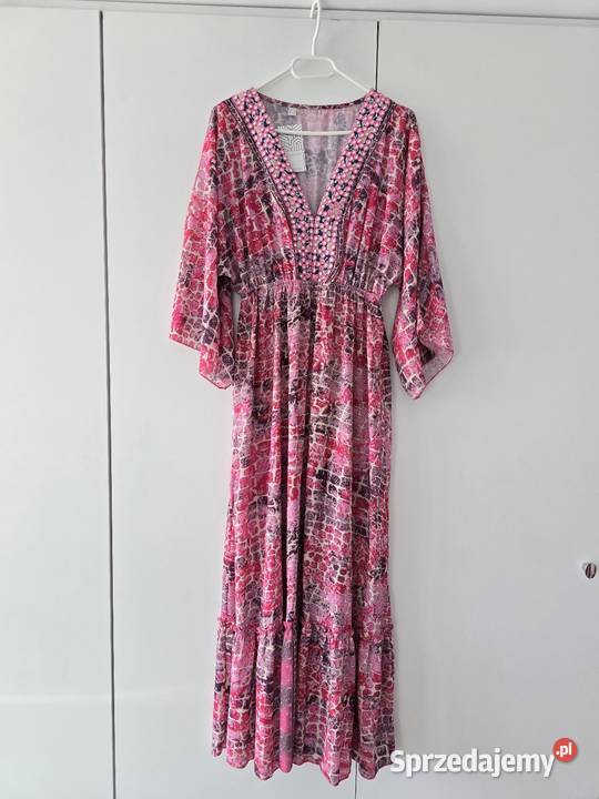 Sukienka maxi boho ala nietoperz