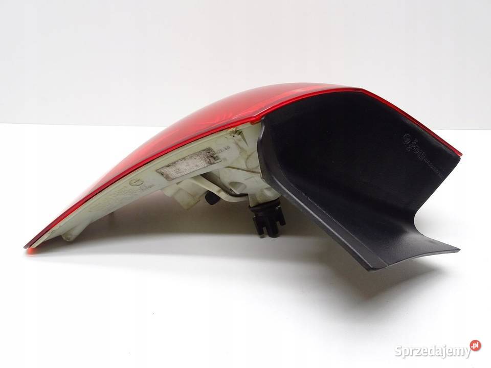 LAMPA PRAWY TYŁ PRAWA TYLNA W BŁOTNIK OPEL ASTRA sprzedam
