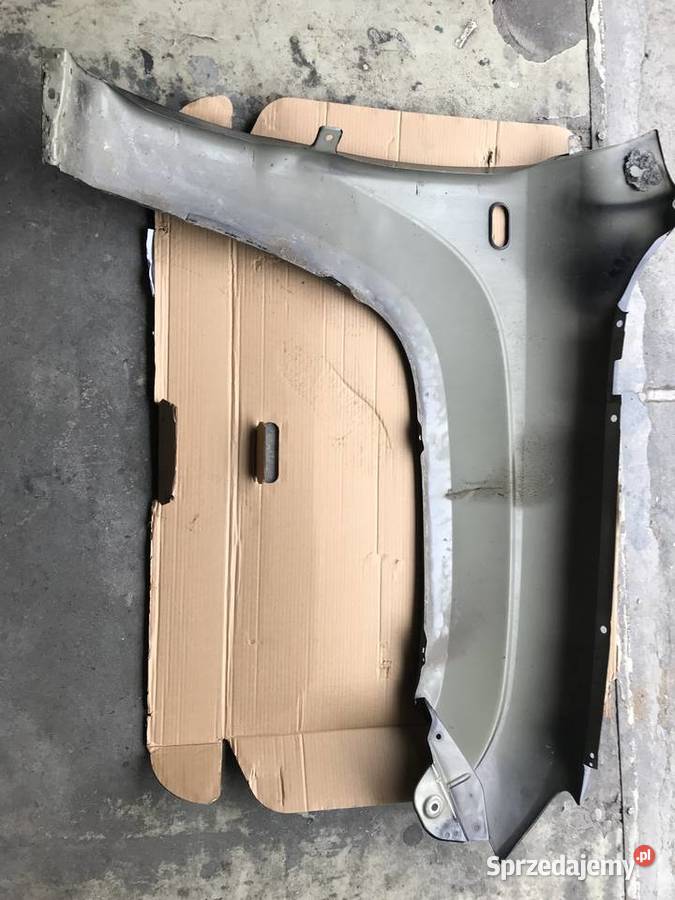 Błotnik lewy przód przedni VW Amarok 20162022 sprzedam