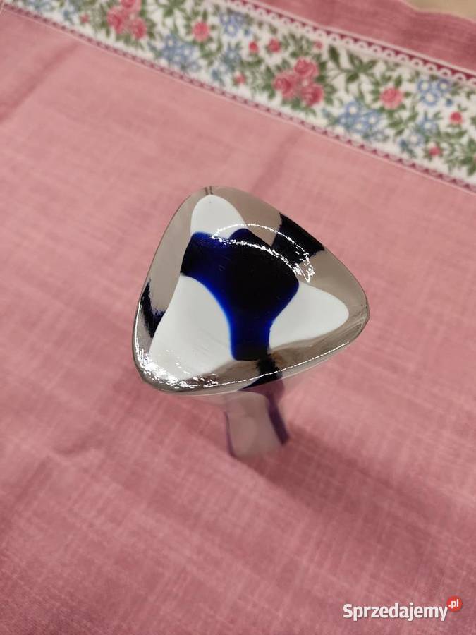 Wazon trójkątny na kwiaty Głuchołazy