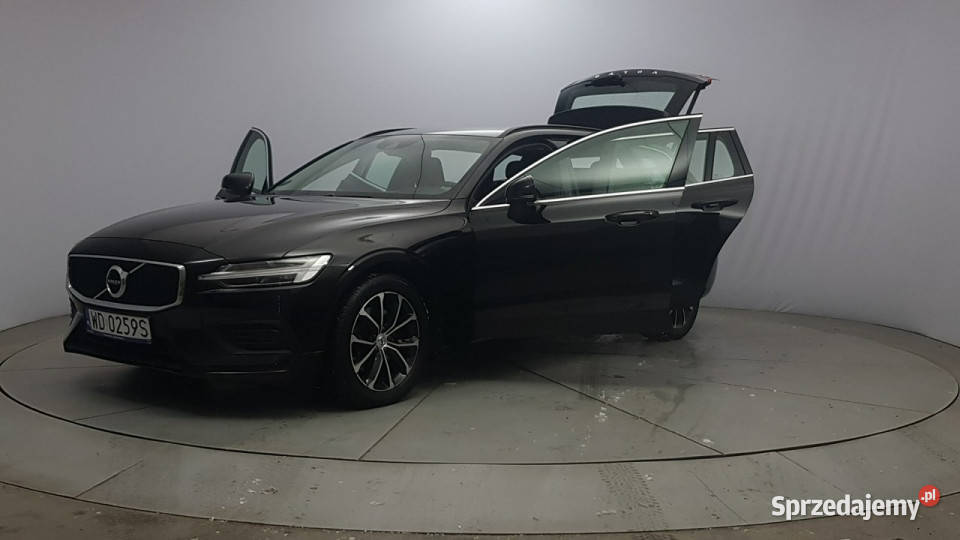 Volvo V60 B4 D Momentum Pro Z Polskiego Salonu mazowieckie Warszawa